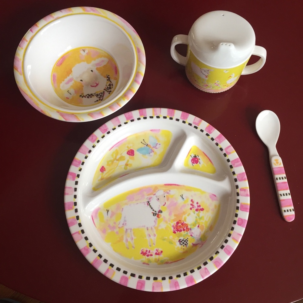 Mackenzie Childs toddler dinnerware includes box